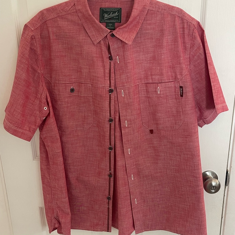 WOOLRICH Men's Cotton Short Sleeve Button Up Shirt Size XL Red Chest Pockets